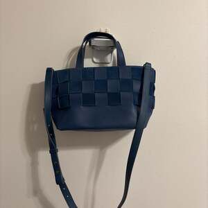 Madewell The Basketweave Mini Crossbody Tote In Leather And Suede